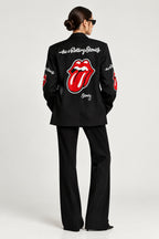Blazer negro con labios rojos YOLYKKE
