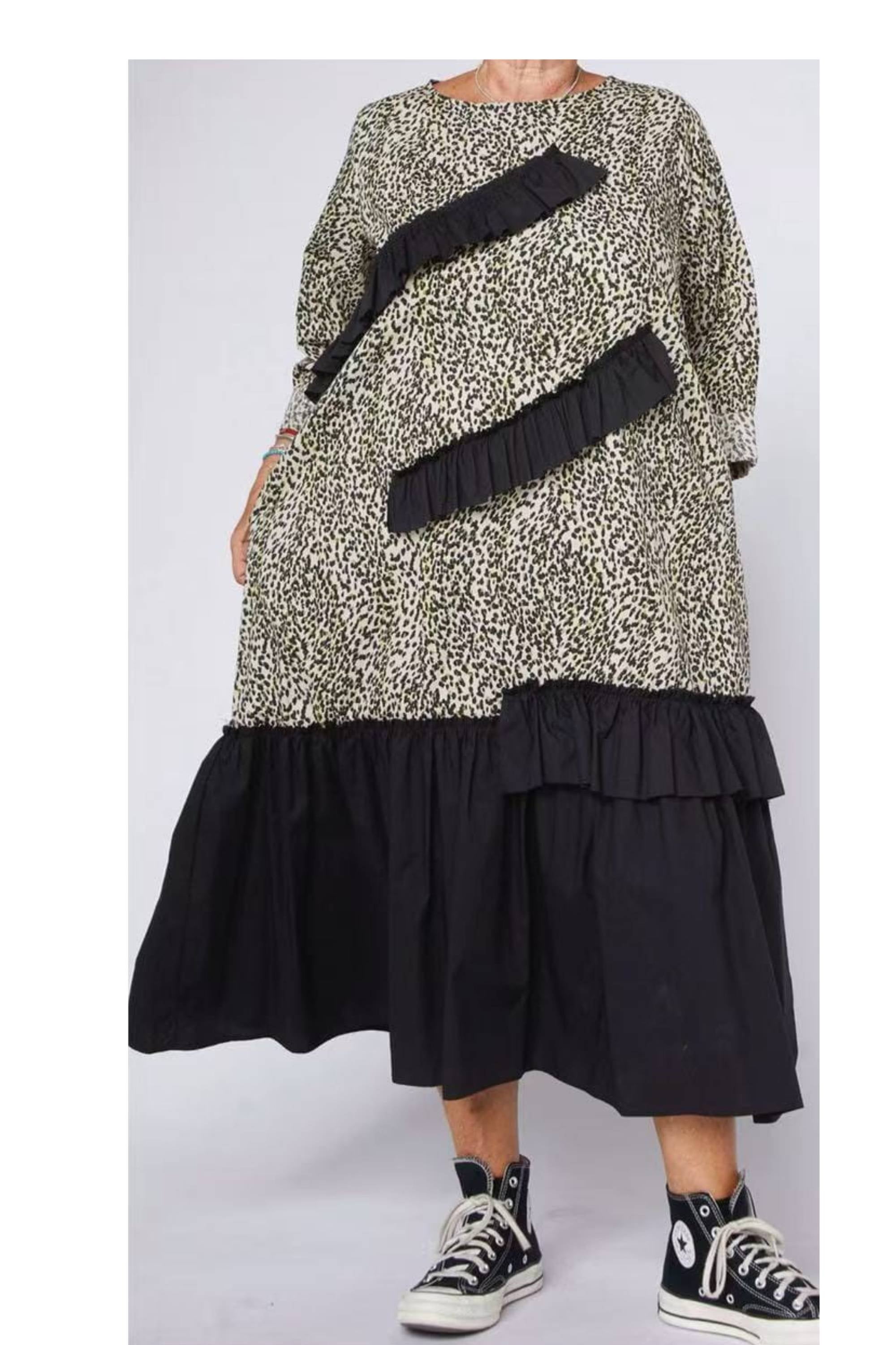 Vestido Maxi Dos Texturas Volantes Diagonales Leopardo Negro | Wendy Trendy