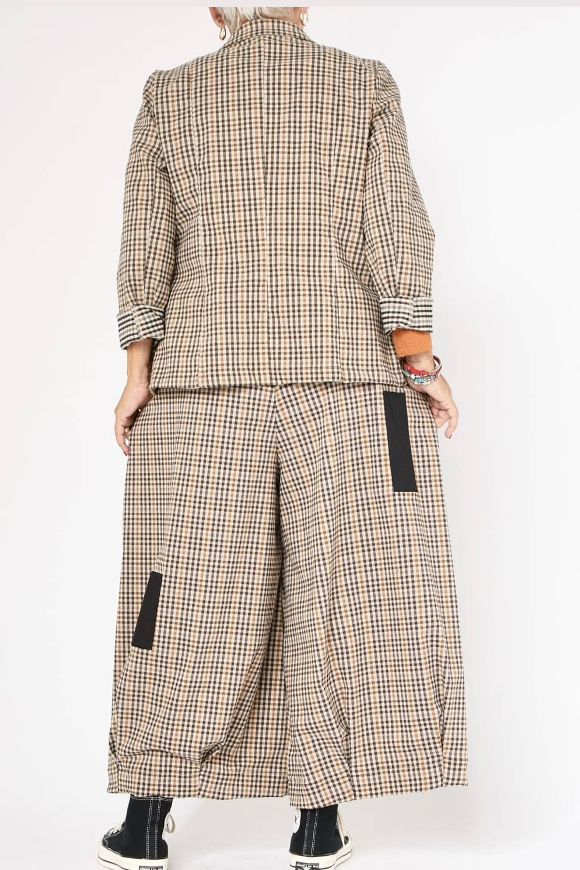 Pantalón Wendy Trendy Cuadro Beige Parches Negros