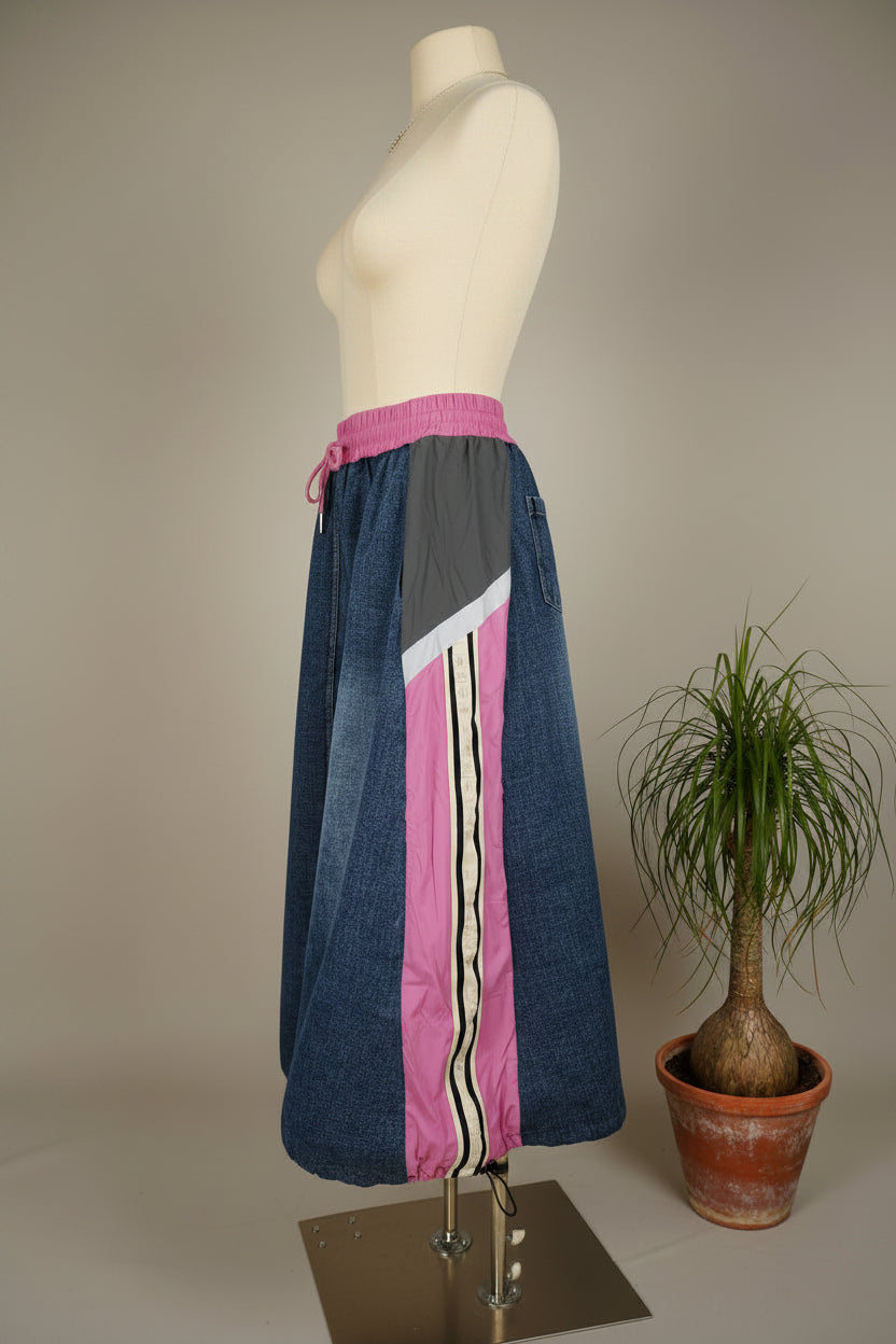 Falda Midi Vaquera Rayas Deportivas Panel Color | Nefelibata