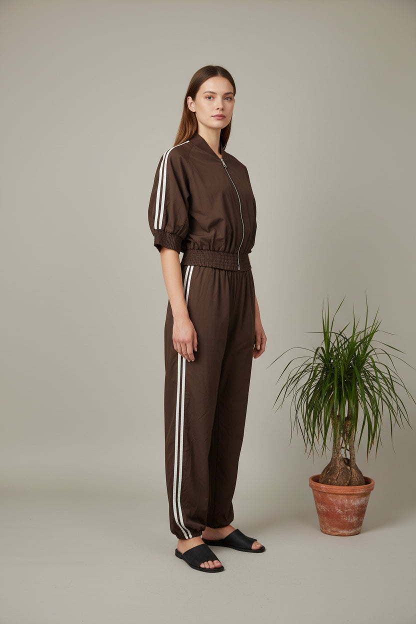 Conjunto JOT Milano Marrón Rayas Blancas