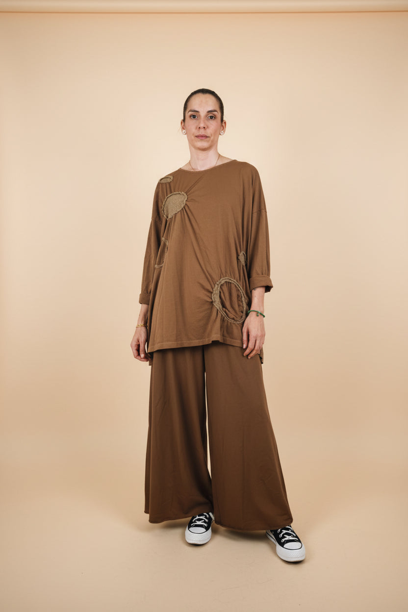 Camiseta Wendy Trendy Oversize Aplíques