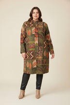 Abrigo Largo Antelina Estampado Patchwork Étnico Verde Terracota Curvy | YOLYKKE
