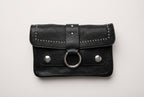 Bolso de cuero con cadena y anilla YOLYKKE