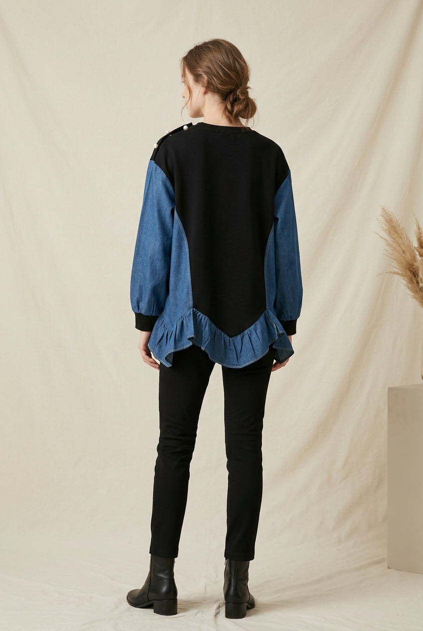 Camiseta Combinada con Vaquero y Cuello de Pedrería y Perlas | Nefelibata
