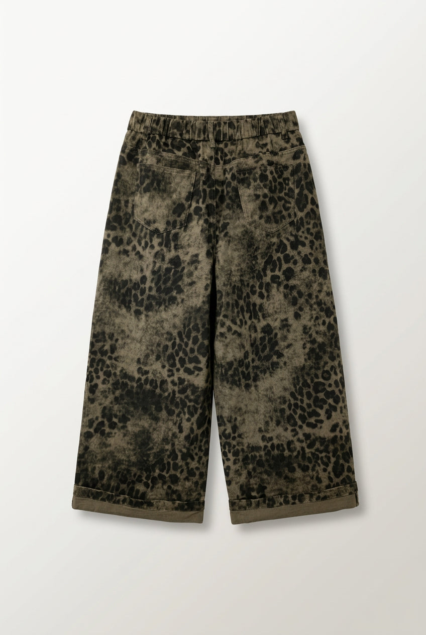 Pantalón Vaquero Animal Print con Riñonera Lateral | Nefelibata