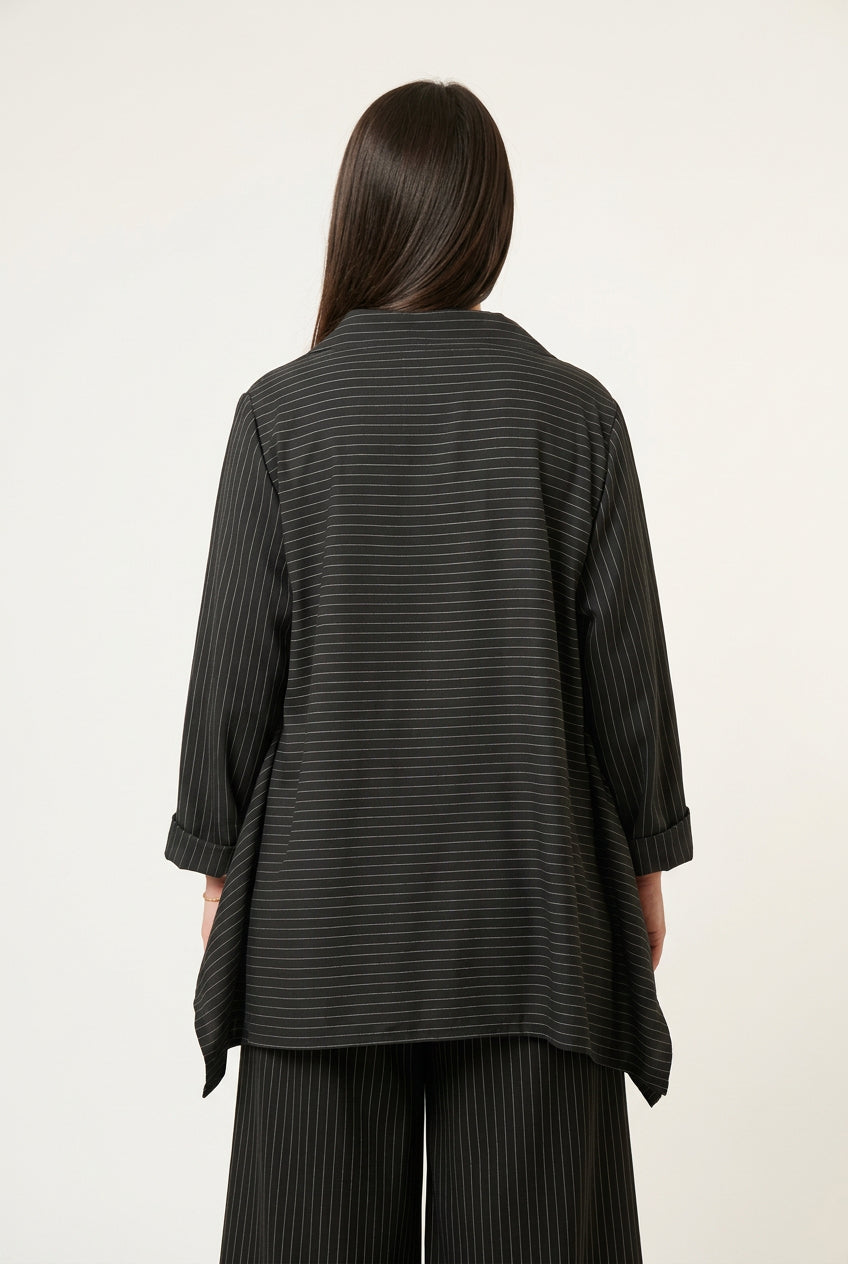 Blusa asimétrica de raya diplomática
