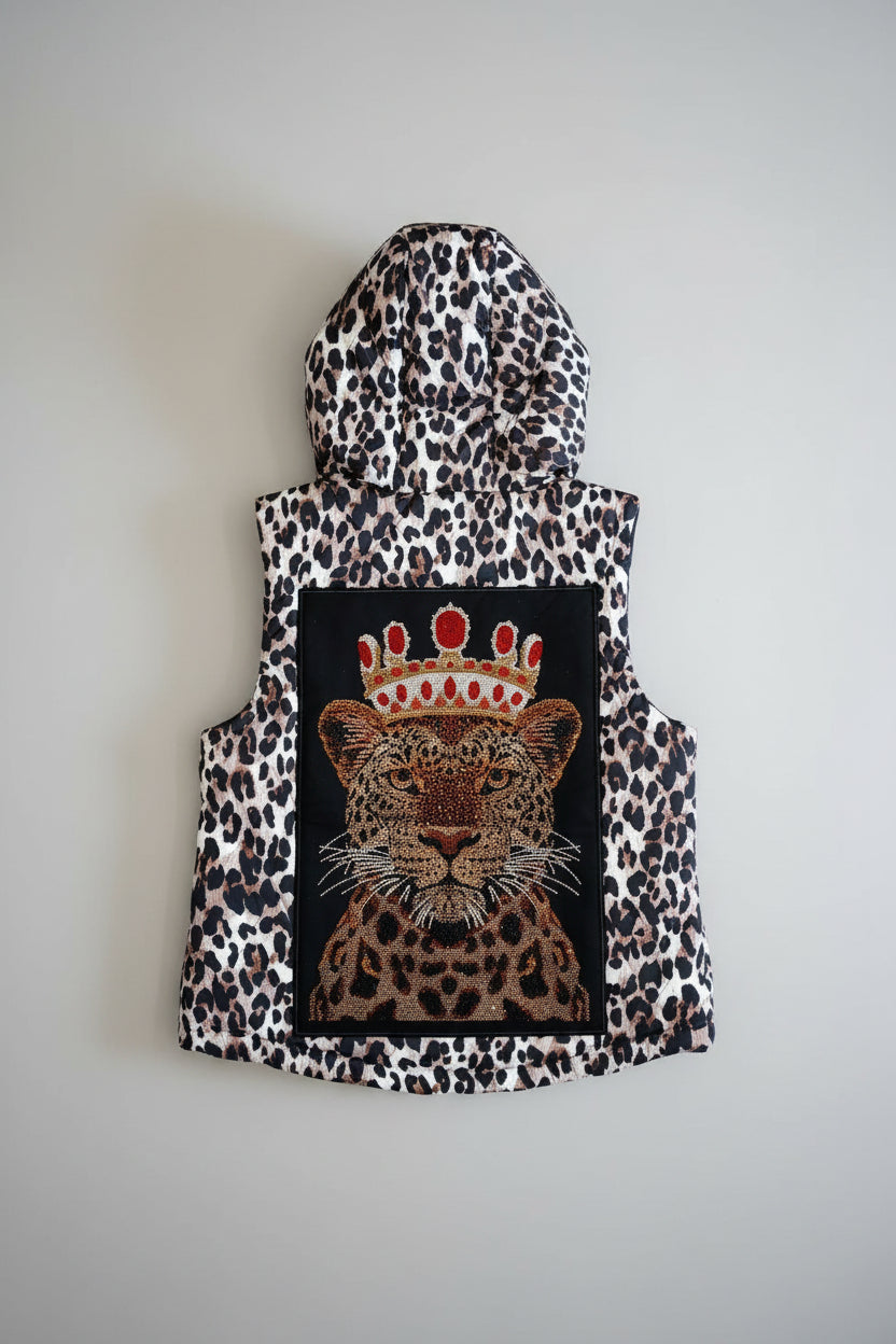 Chaleco Acolchado Leopardo Parche Corona Strass | Nefelibata