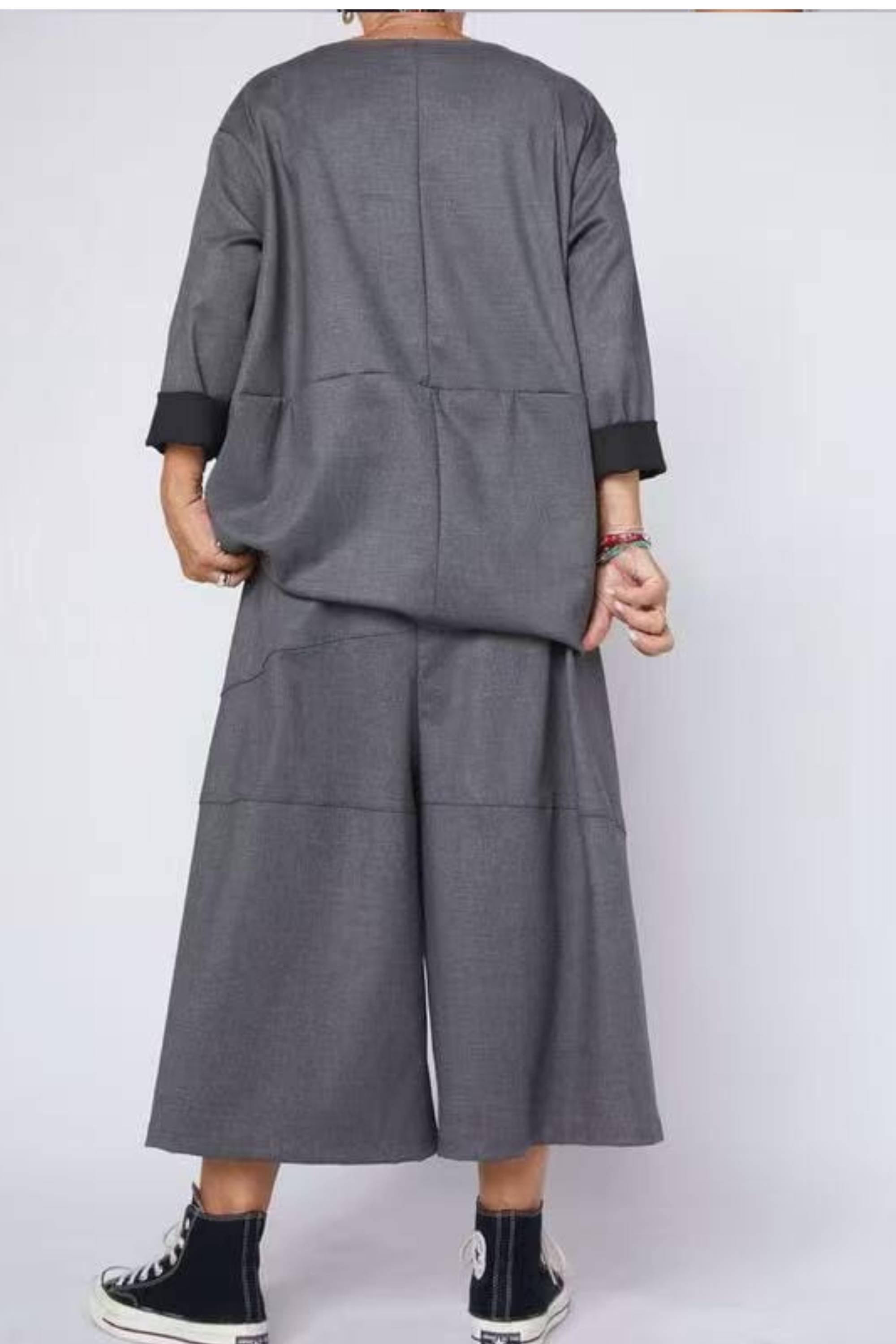 Pantalón Falda Midi Paneles Diagonales Gris | Wendy Trendy