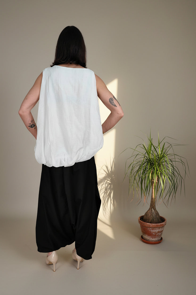 Blusa Cruzada Drapeada Sin Mangas Blanca