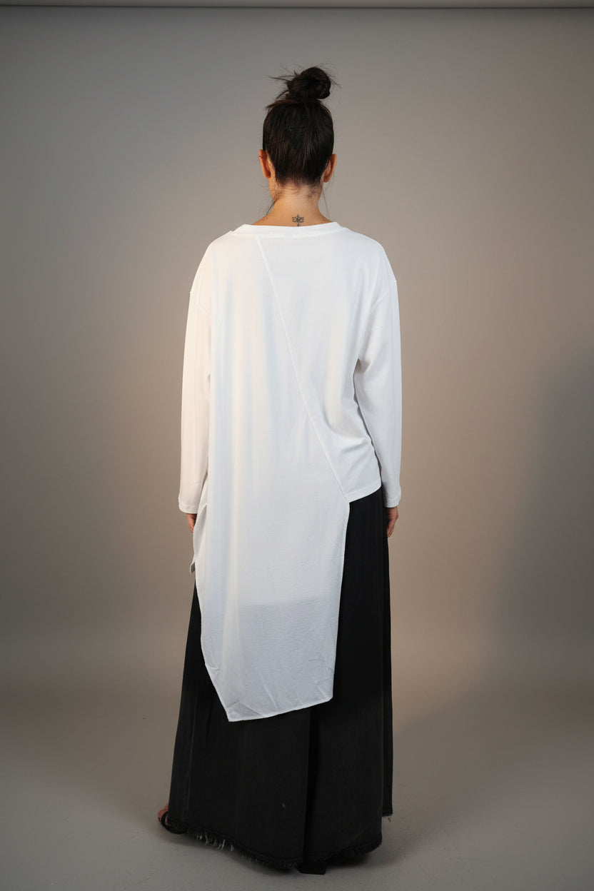 Camiseta Asimétrica Dos Texturas | Nefelibata