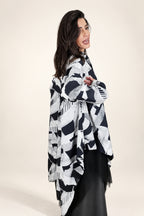 Camisa oversize larga estampada con bajo de tul YOLYKKE