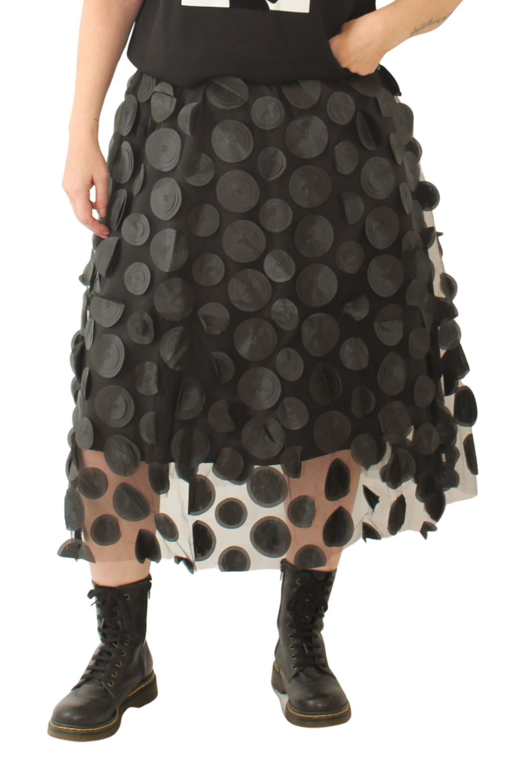 Falda Rosa o Negra Tul Círculos 3D Midi - Nefelibata