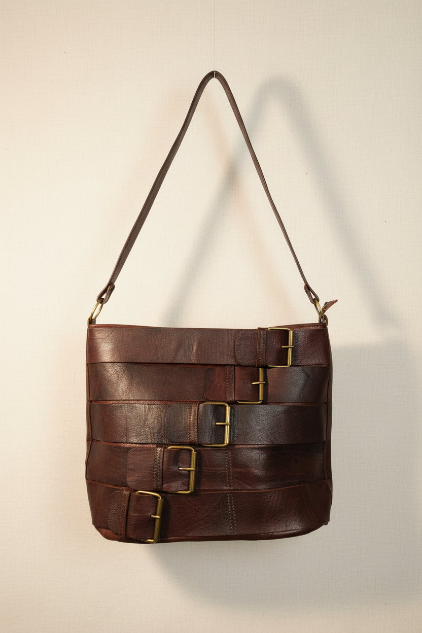 Bolso Tote Piel Italiana Hebillas Doradas Marrón Chocolate | YOLYKKE