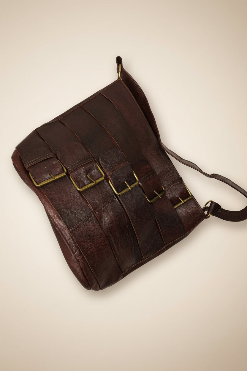 Bolso Tote Piel Italiana Hebillas Doradas Marrón Chocolate | YOLYKKE