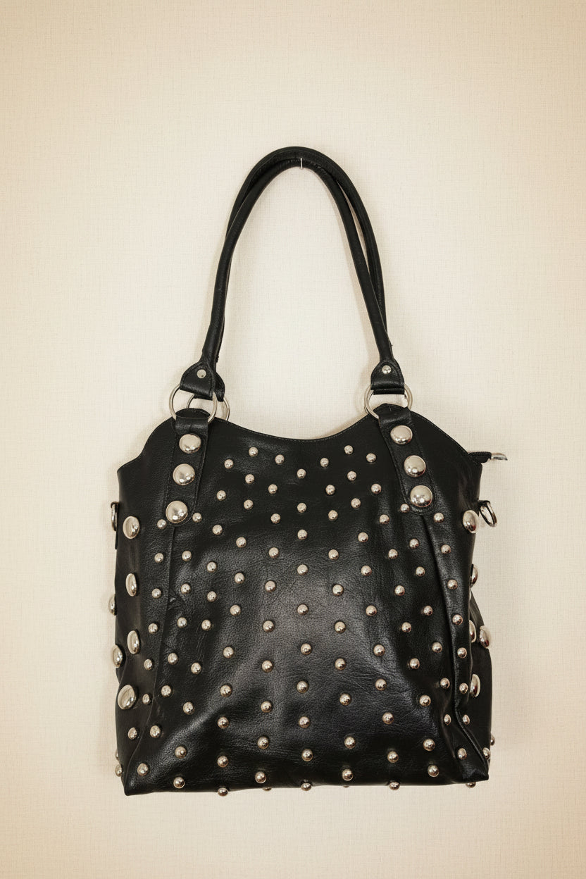 Bolso Tote Grande Piel Italiana Tachuelas Plateadas Negro | YOLYKKE