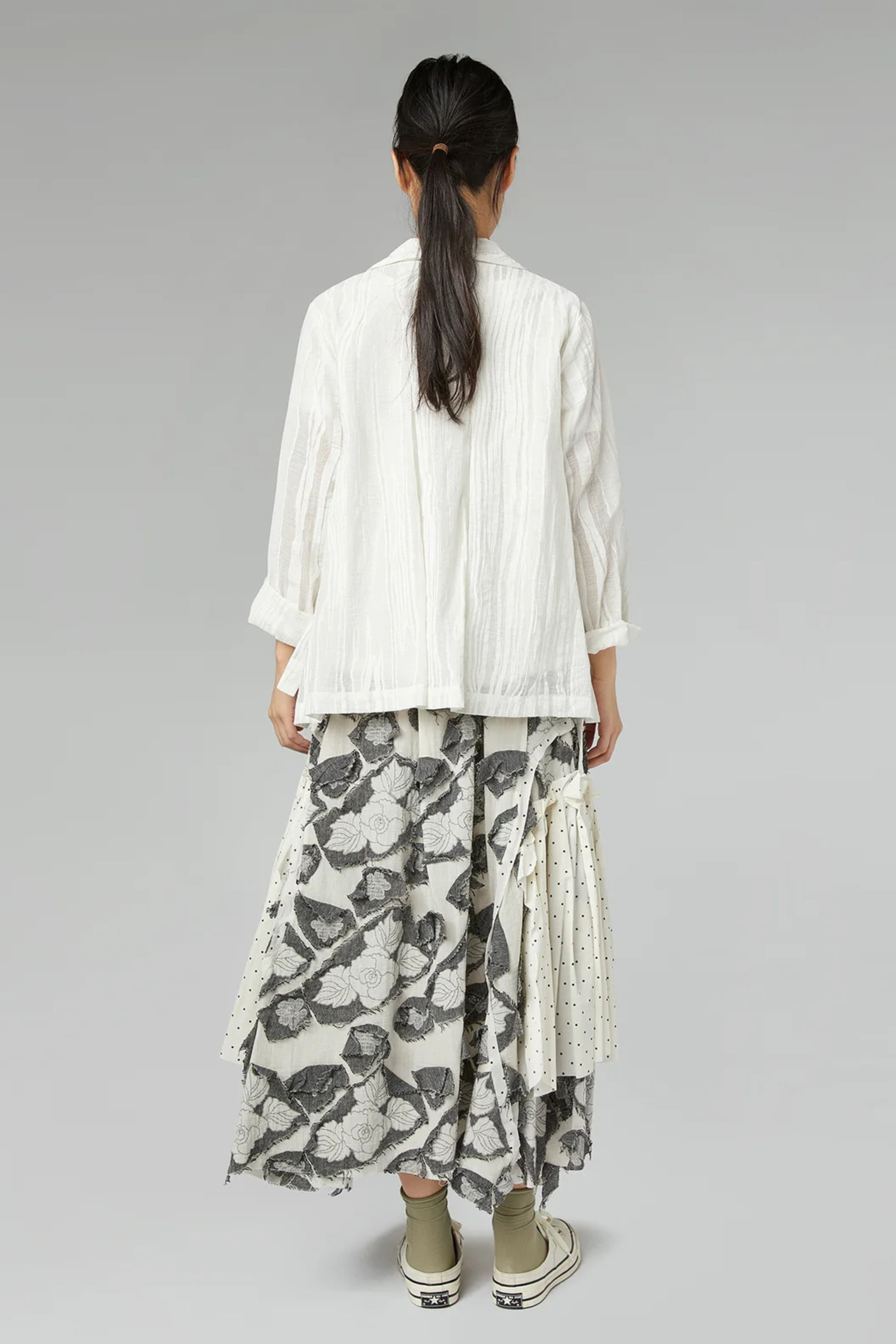 Chaqueta Corta Textura Plisada Blanca