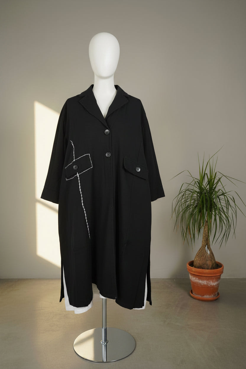 EXCLUSIVO Kimono Abrigo Bordado Geométrico Negro | Nefelibata