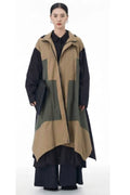 Gabardina Patchwork Color Block Asimétrica Capucha Negro Kaki Camel | Nefelibata