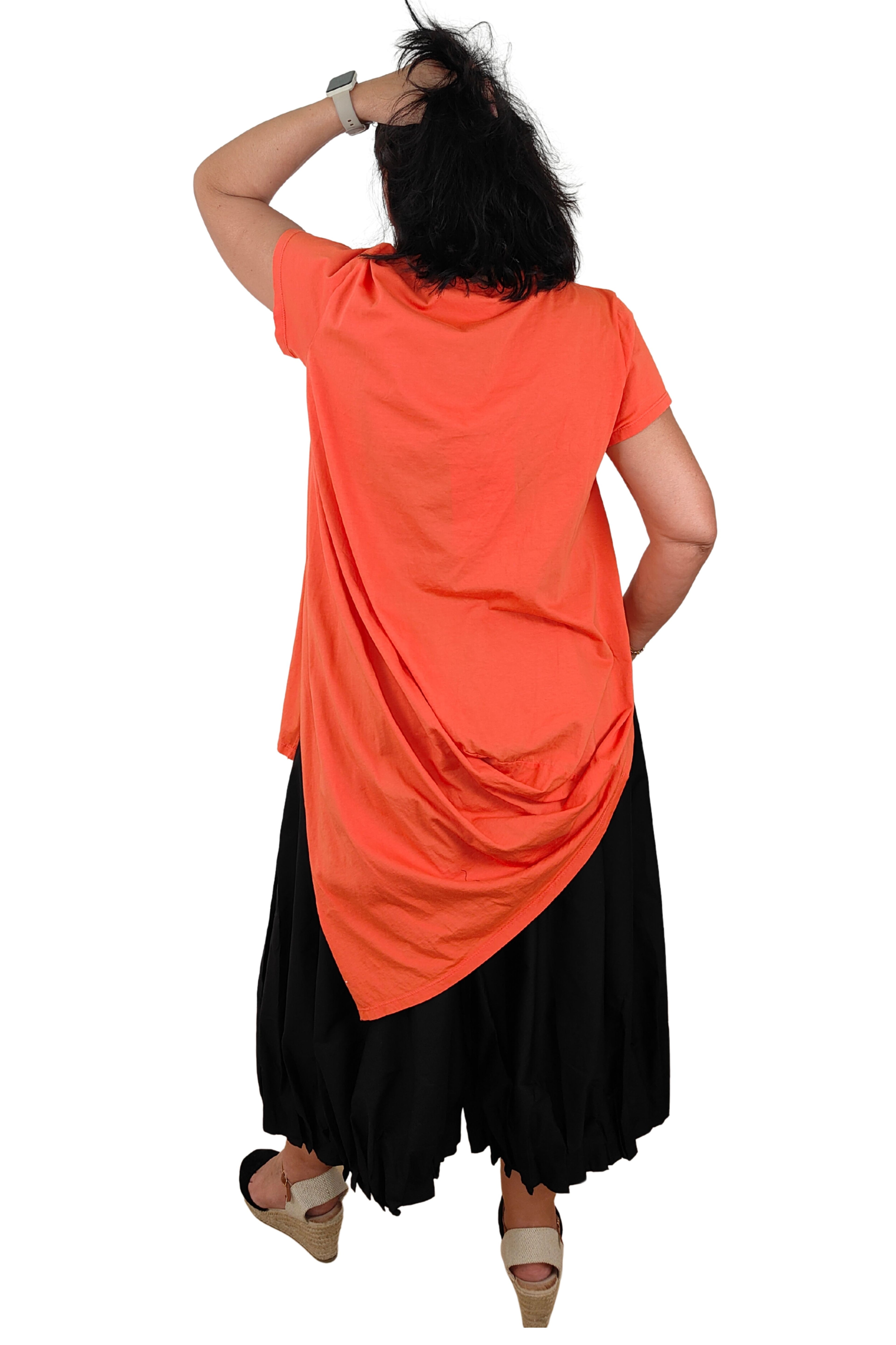 Camiseta Asimétrica Wendy Trendy