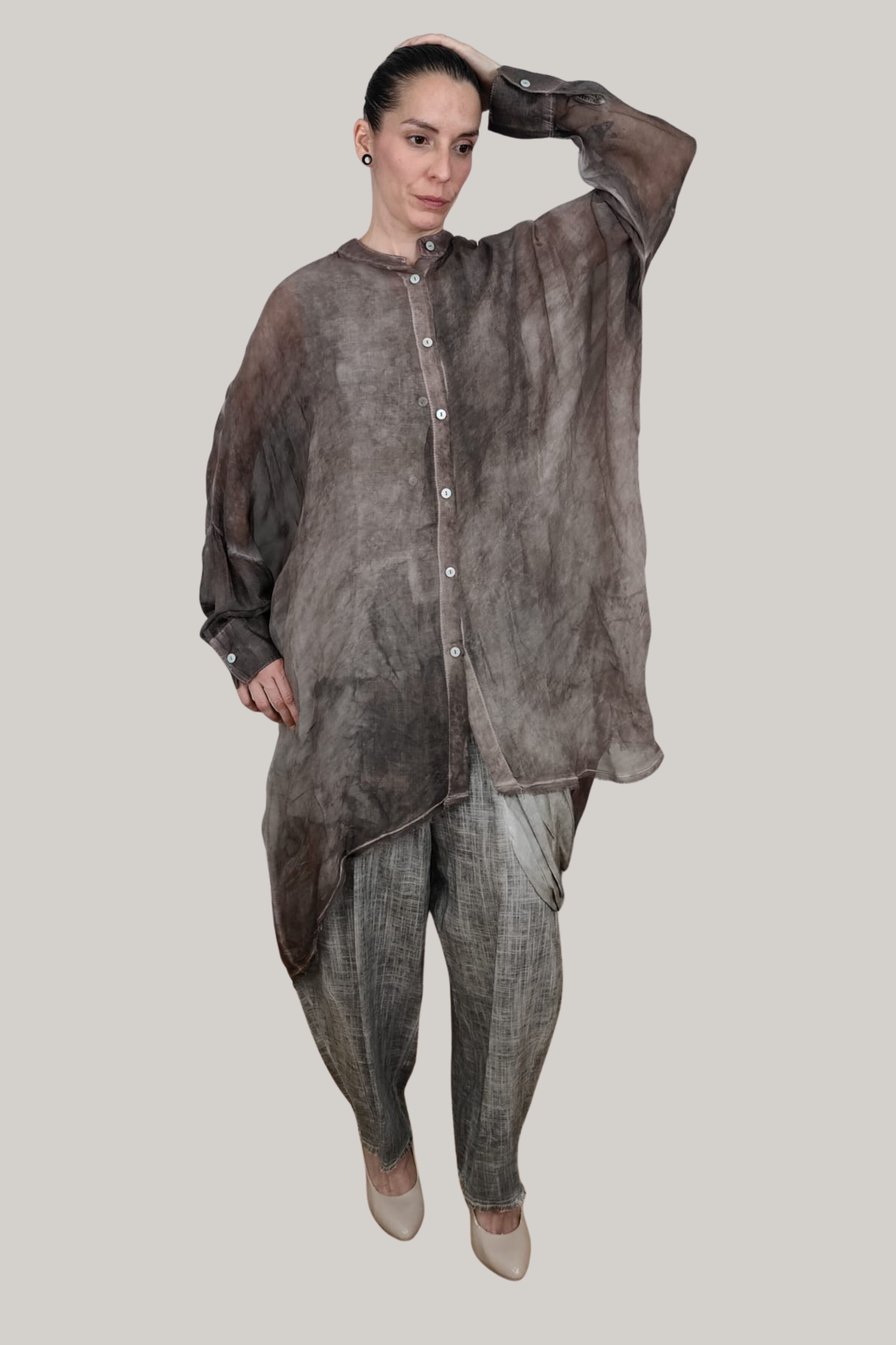 Camisa Larga Asimétrica Gasa Mármol | YOLYKKE