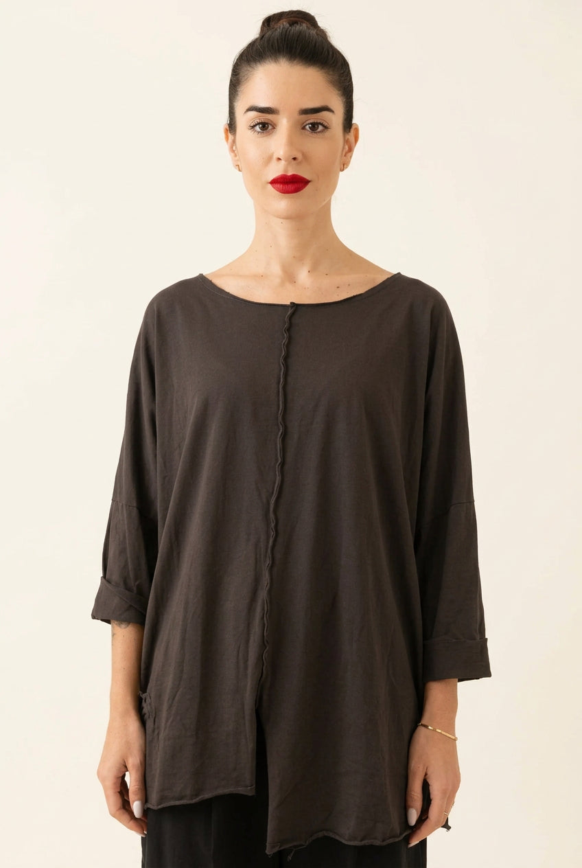 Camiseta amplia de algodón con abertura delantera Wendy Trendy