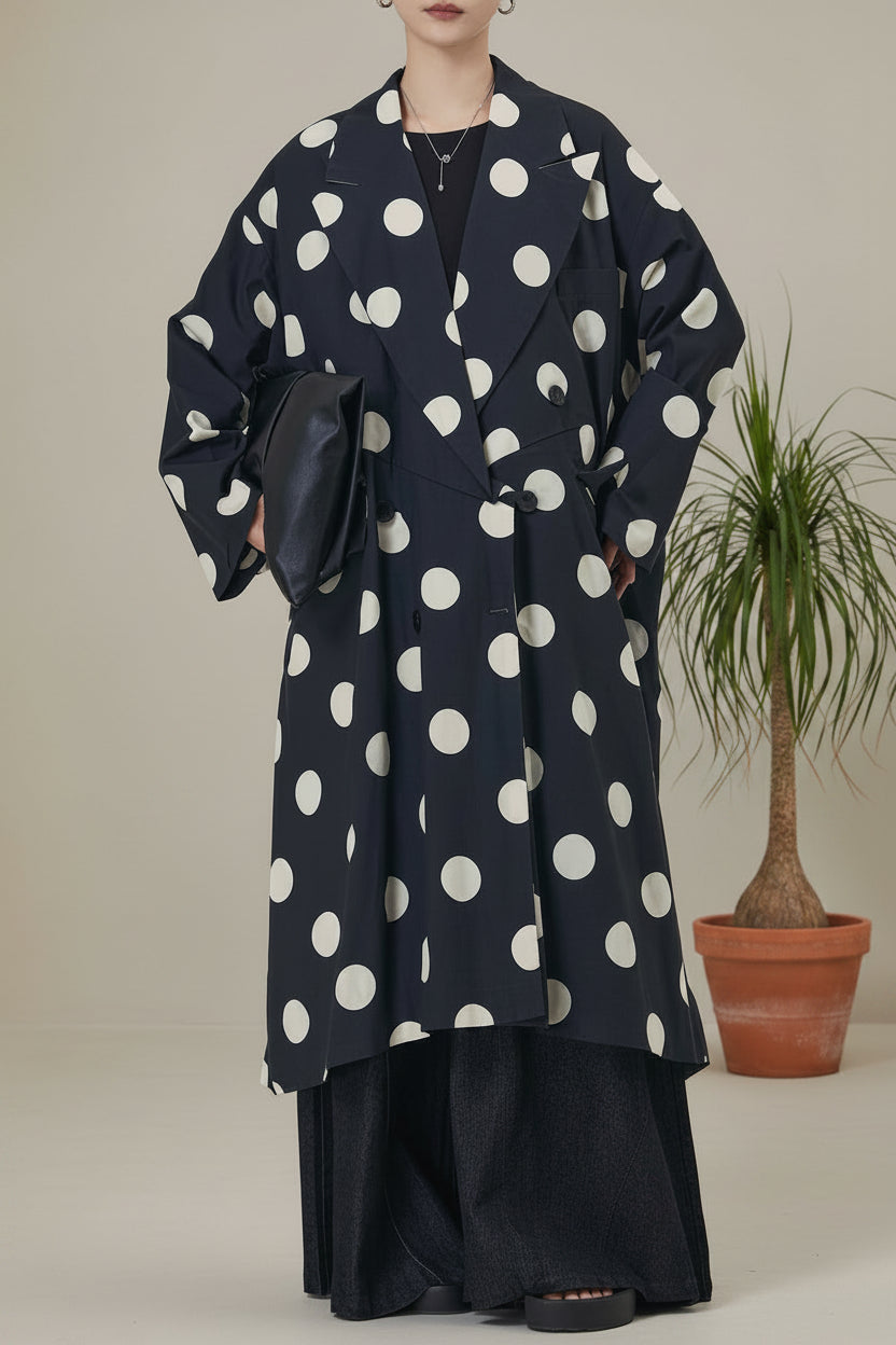 Gabardina Kimono Lunares Maxi Negro Crudo | NEFELIBATA