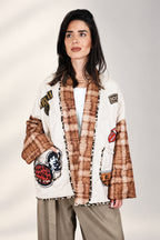 Blazer kimono acolchado con labios YOLYKKE