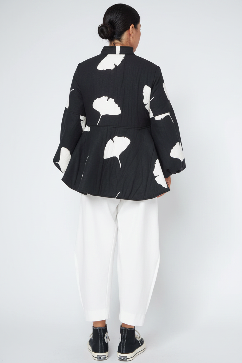 Chaqueta Kimono Estampado Ginkgo Negro Blanco Mangas Globo | Wendy Trendy