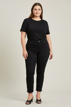 Vaquero Pitillo Elástico Negro Tallas Grandes | YOLYKKE Curvy