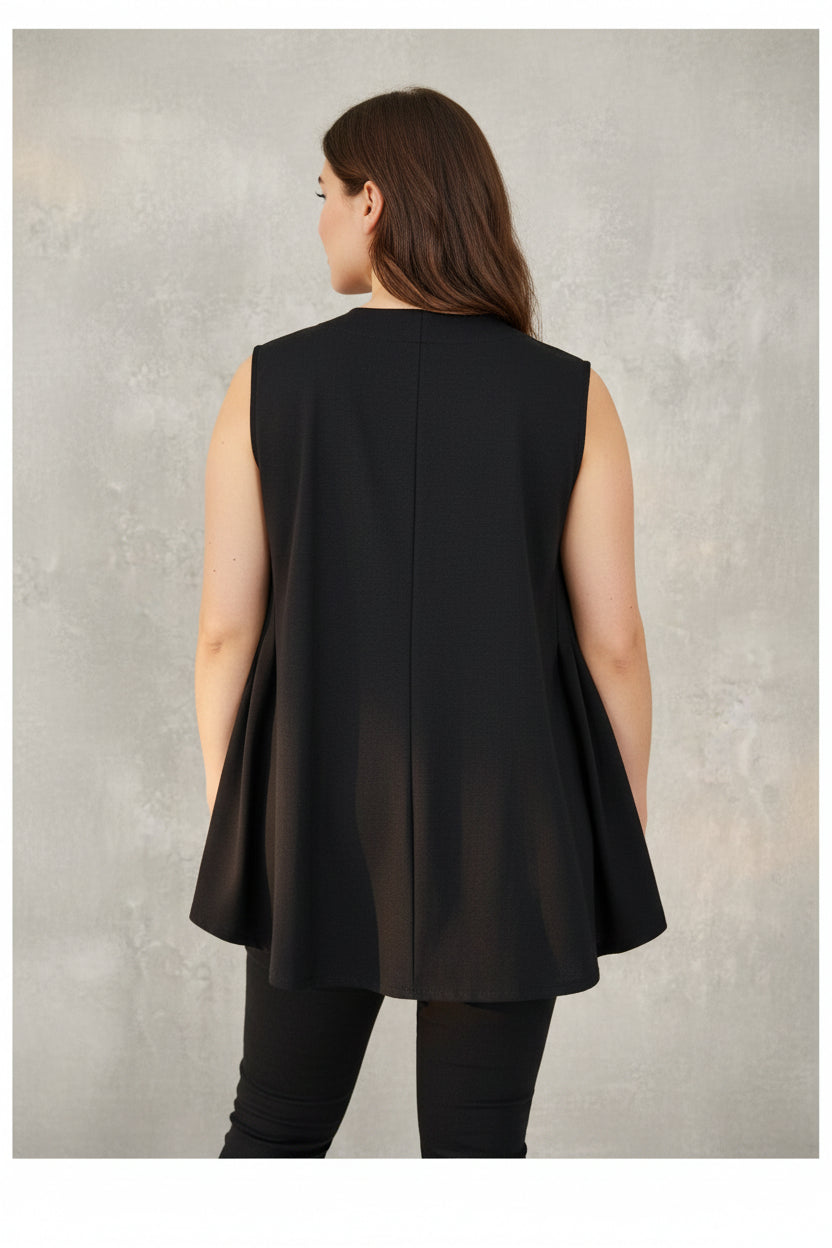 Chaleco Oversize Cuello V Botón Negro Tallas Grandes | YOLYKKE Curvy