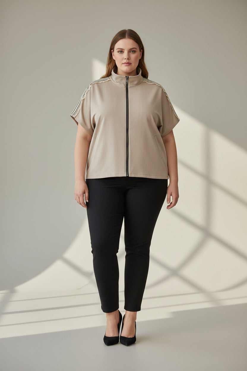 Chaqueta Bomber Cremallera Encaje Hombros Tostado Tallas Grandes | YOLYKKE Curvy