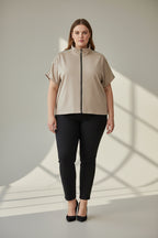 Chaqueta Bomber Cremallera Encaje Hombros Tostado Tallas Grandes | YOLYKKE Curvy