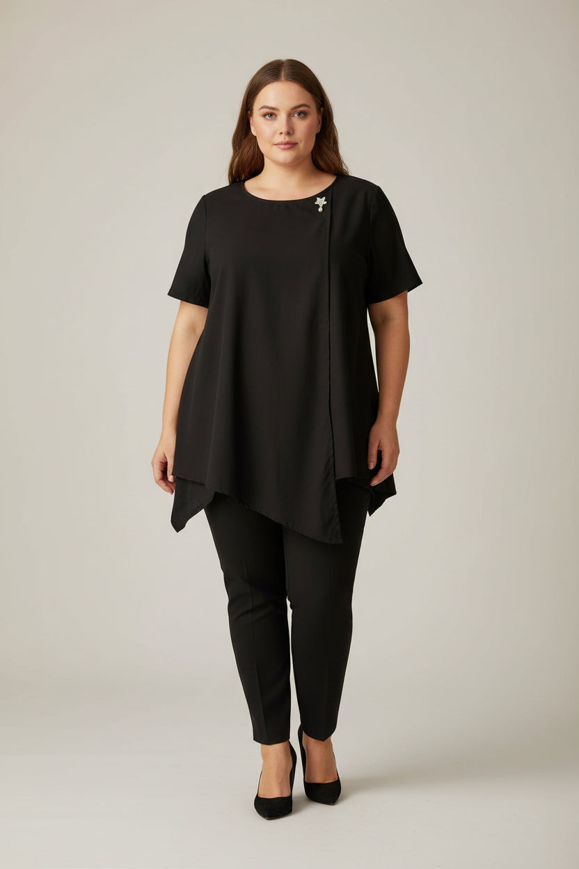 Camisa Asimétrica Clip Perla Negro Tallas Grandes | YOLYKKE Curvy