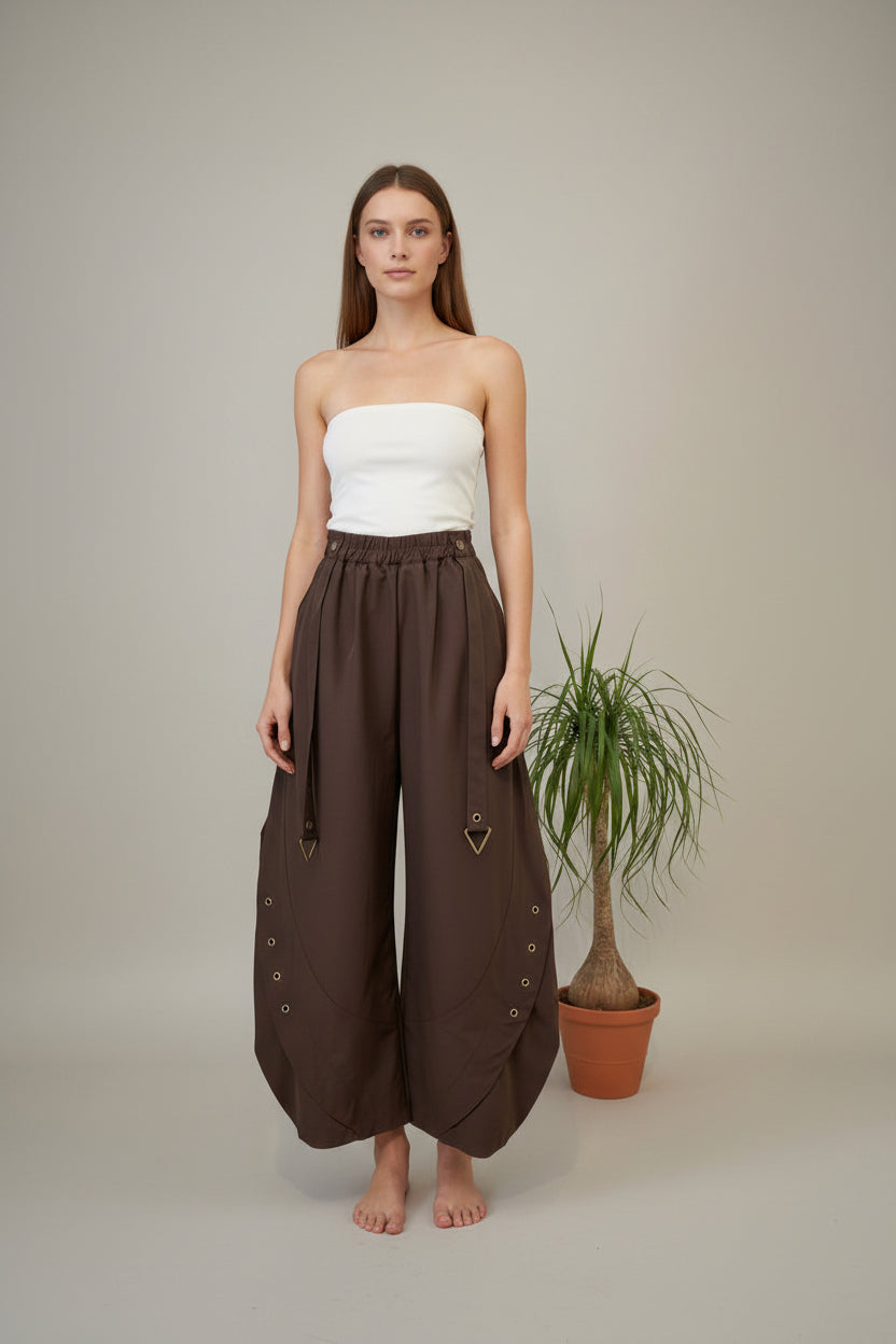 Pantalón Palazzo Ojales Colgantes Triangulares | Nefelibata