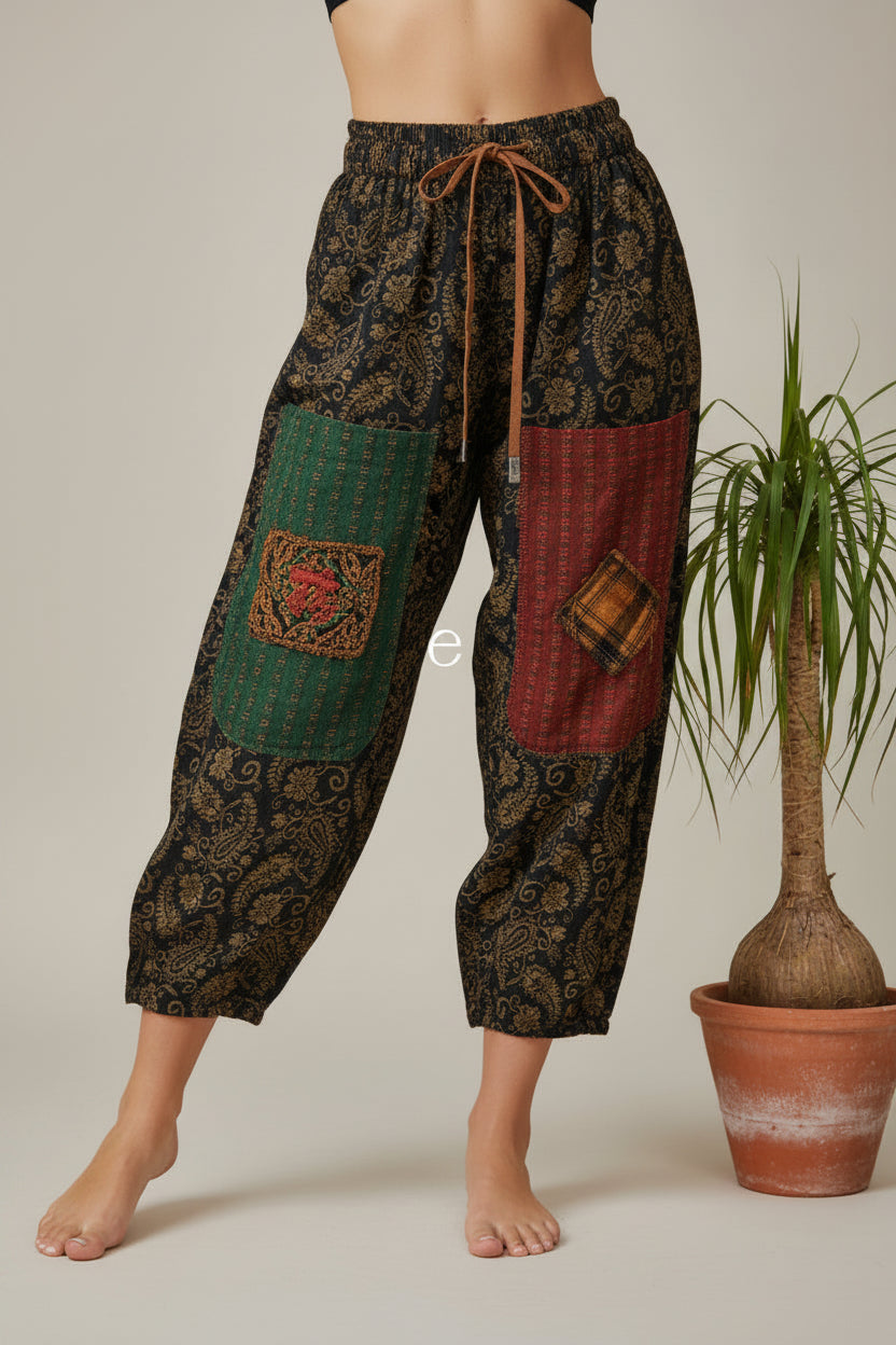 Pantalón Harem Patchwork Brocado Paisley Cordón Cuero | Nefelibata