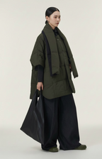 Abrigo Puffer Reversible Manga Murciélago Bufanda Integrada Estilo Japonés | Nefelibata