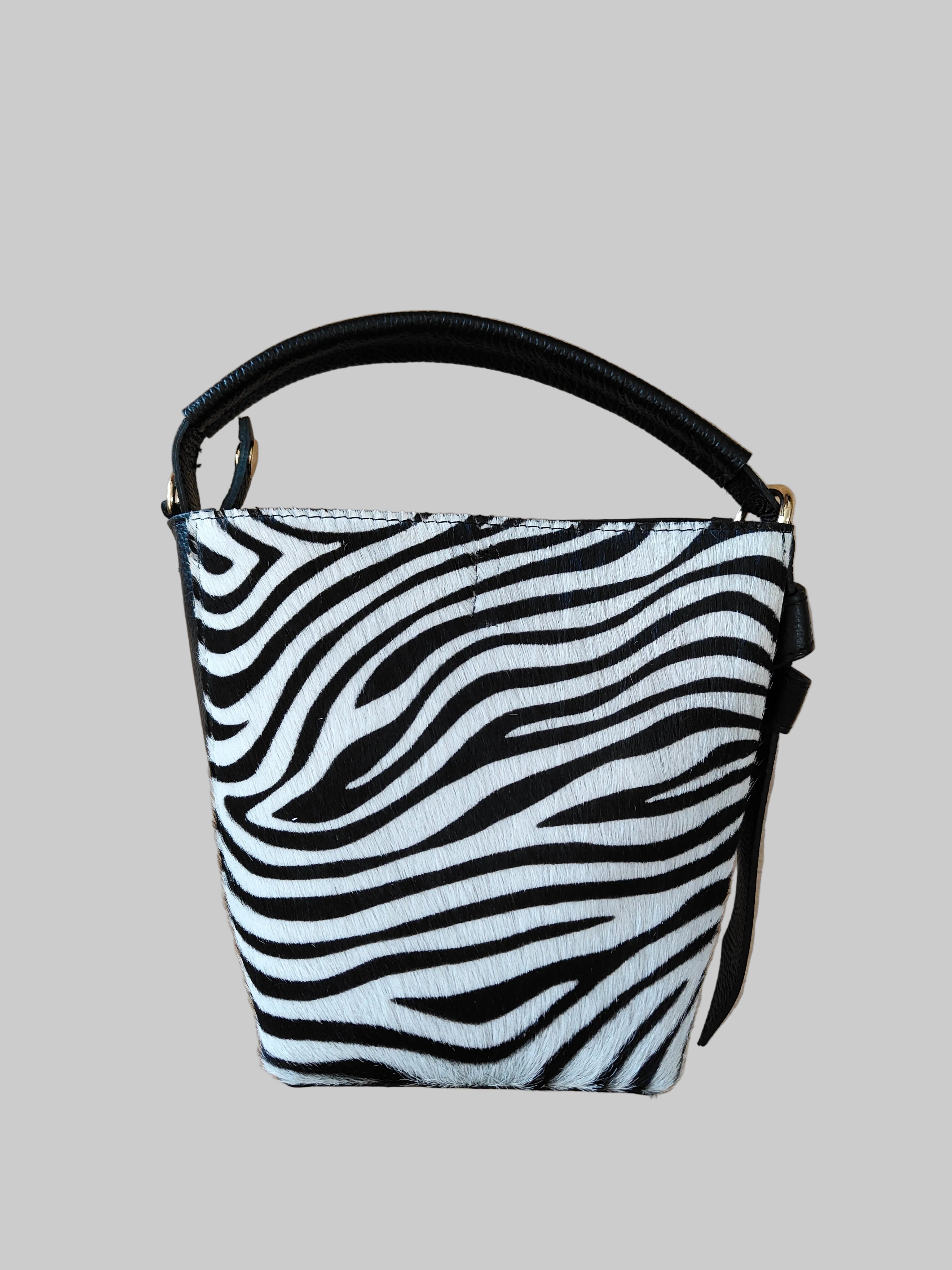 Bolso Bucket Cebra