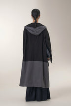 Gabardina larga bicolor con bolsillos XL Nefelibata