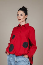 Camisa Lunares Maxi Bajo Globo Asimétrico | Nefelibata