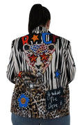 Blazer estampada de cebra con tigre y letras de colores estampadas LYKKE