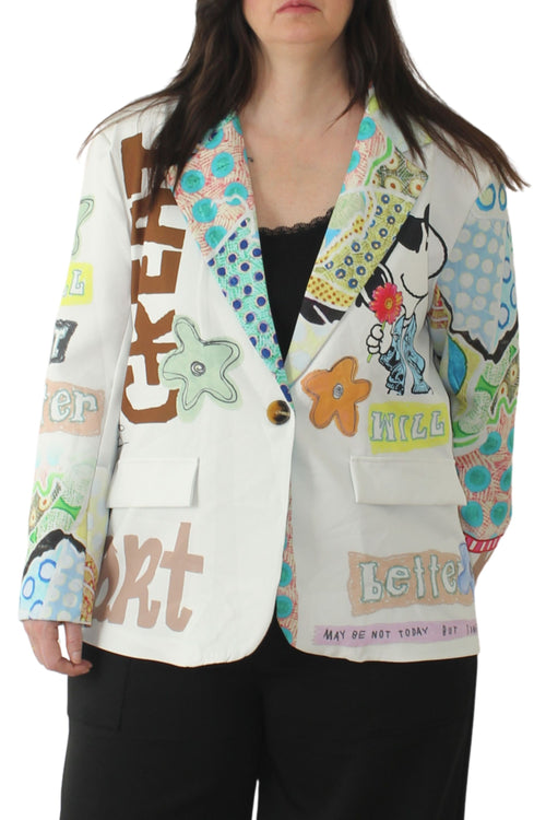 blazer jot_milano con snoypy blanco y textos y flores multicolores