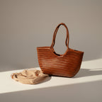 Bolso Capazo Trenzado Cuero Marrón con Saco Interior LYKKE