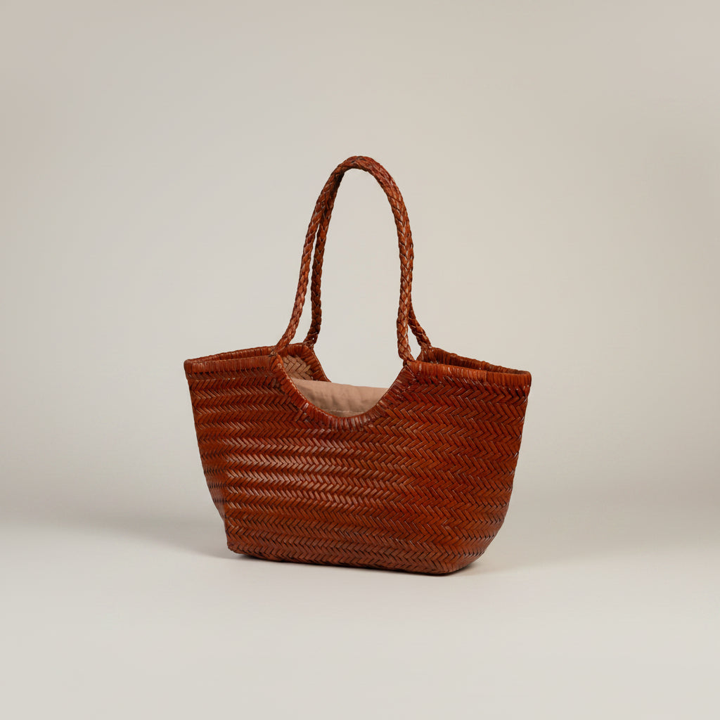 Bolso Capazo Trenzado Cuero Marrón con Saco Interior