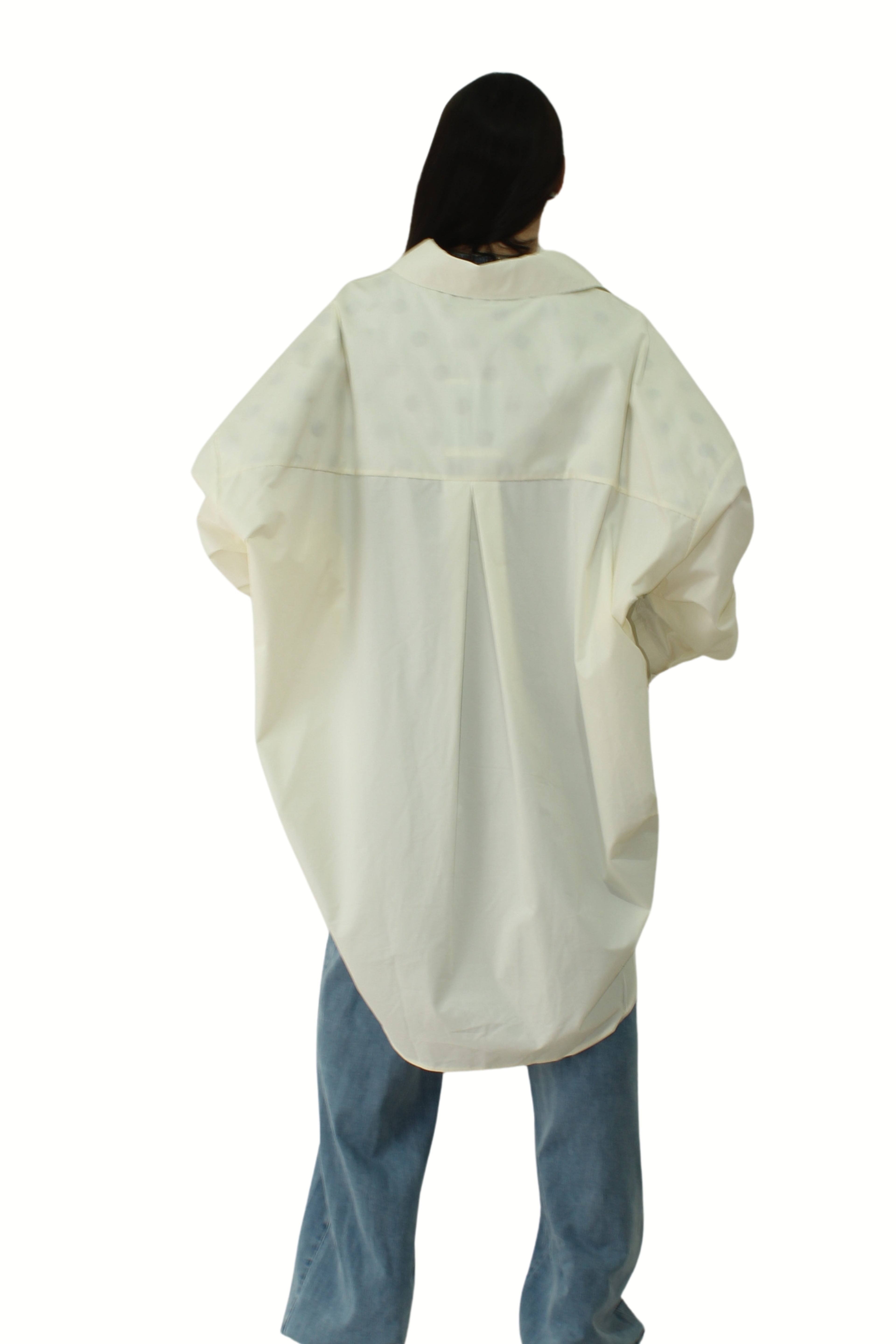 camisa jot_milano tipo globo con lunares en los hombros interior LYKKE