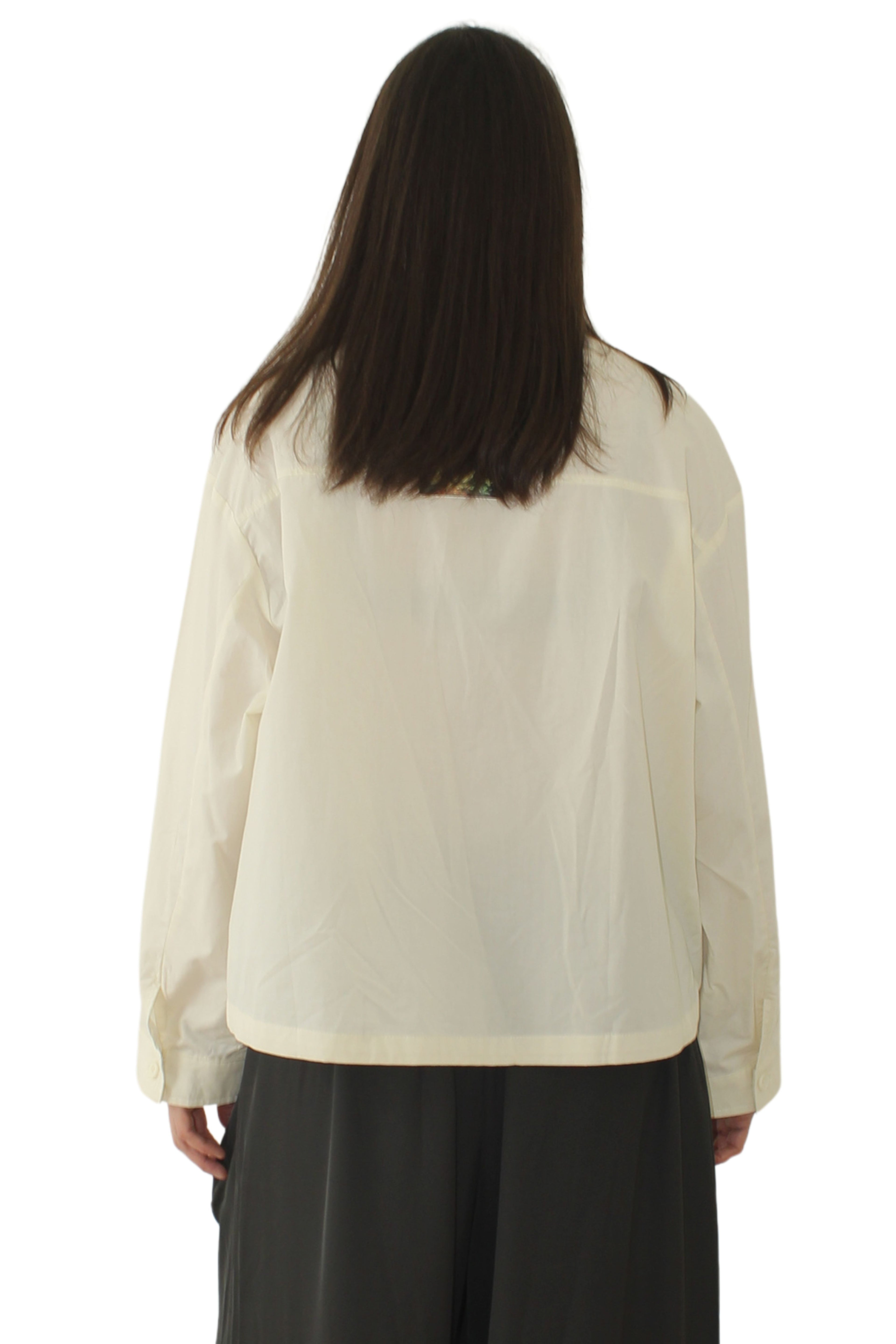 Chaqueta con detalles costuras cosidas en beige de jotmadrid LYKKE