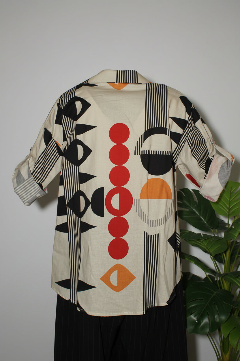 Camisa Wendy Trendy Estampado Geométrico Cuello Asimétrico 100% Algodón