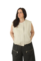 Chaleco polipiel beige de nefelibata delantero LYKKE