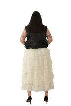 Chaleco polipiel negro de nefelibata delantero LYKKE