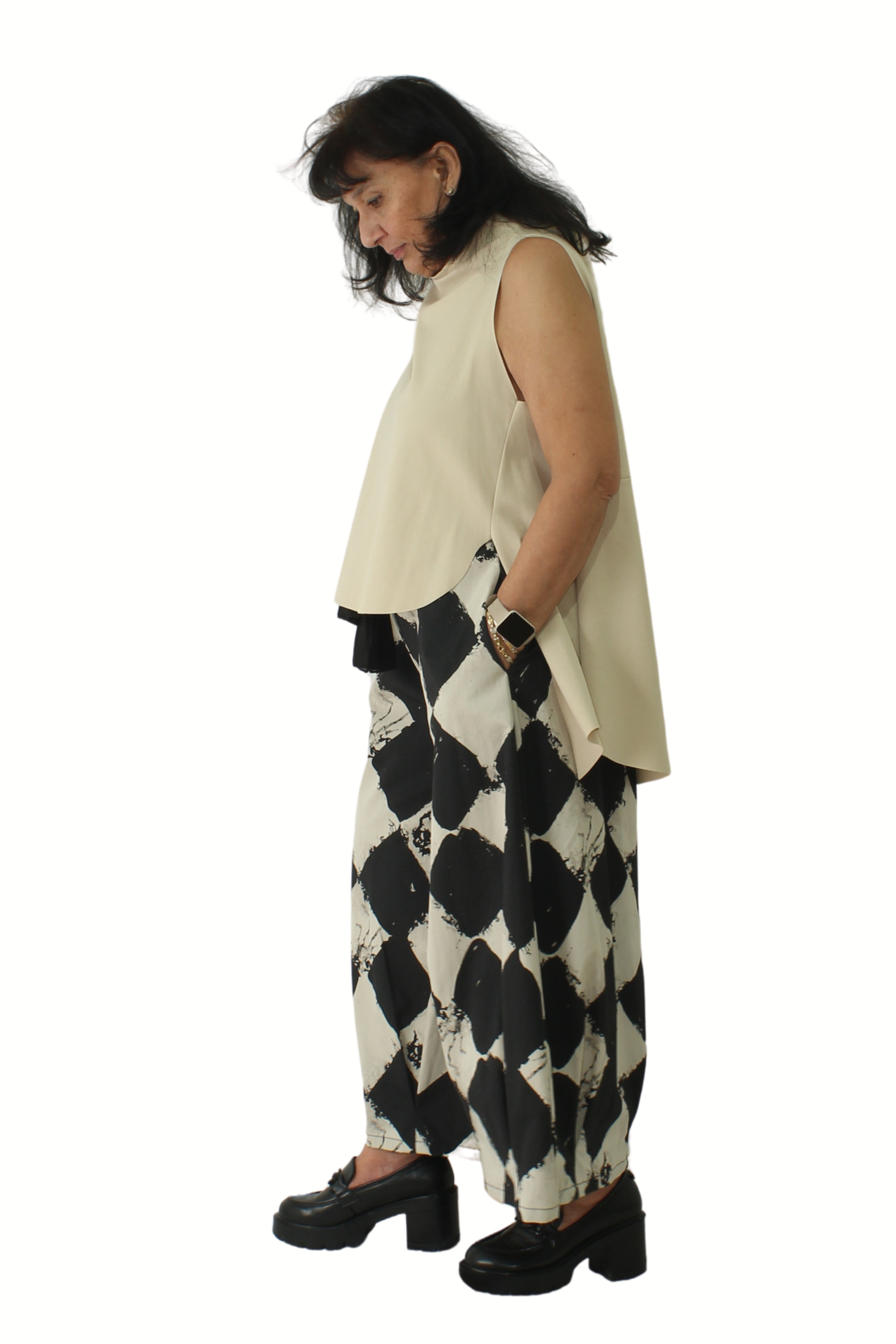 chaleco Wendy trendy cuello alto beige